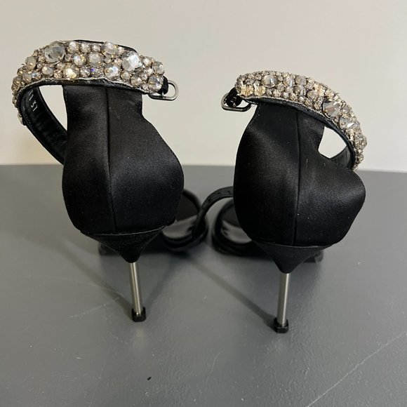 NWOT ALEXANDER MCQUEEN Crystal Strap Sandal in Black/Crystal/Silver (Size 37) - Picture 9 of 12